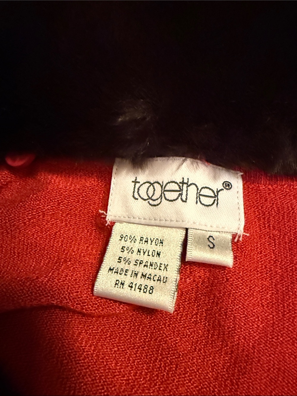 Vintage Rust color Button-Front Sweater with Brown Black Faux-Fur Collar - Picture 7 of 8